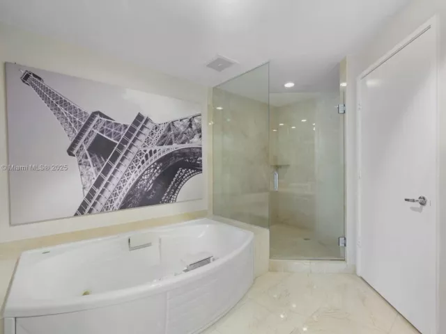 Продажа квартиры #1202 - фото 6033523