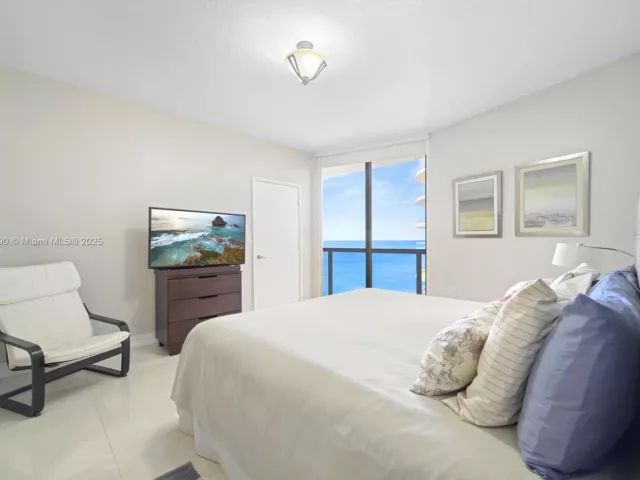 Продажа квартиры #1202 - фото 6033525