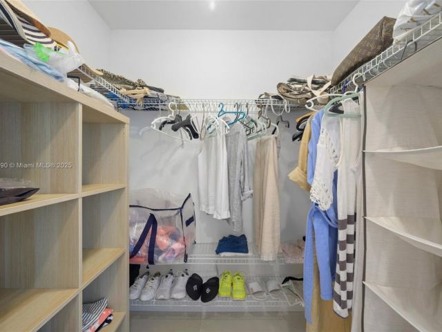 Продажа квартиры #1202 - фото 6033522