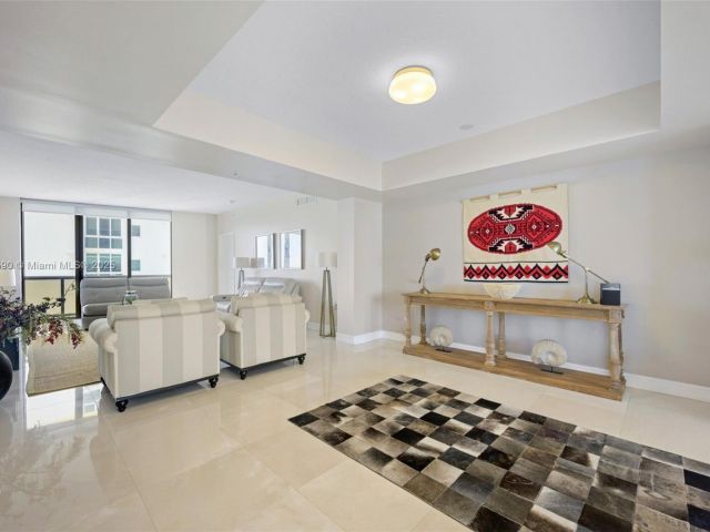 Продажа квартиры #1202 - фото 6033536