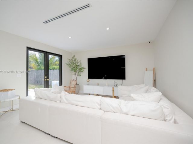 Продажа дома по адресу 15282 SW 173rd Ln - фото 6032606