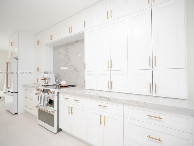 Продажа дома по адресу 15282 SW 173rd Ln - фото 6032617