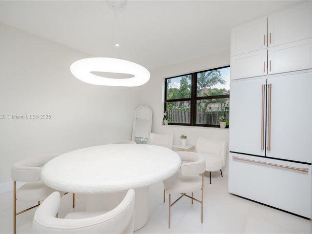 Продажа дома по адресу 15282 SW 173rd Ln - фото 6032619