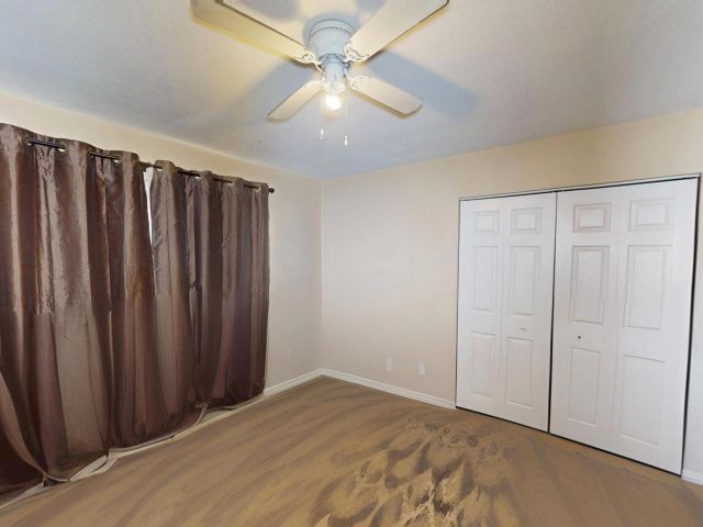 Продажа дома по адресу 1630 40th Street - фото 6034565