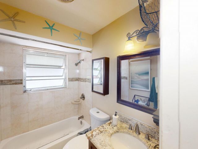 Продажа дома по адресу 1630 40th Street - фото 6034567