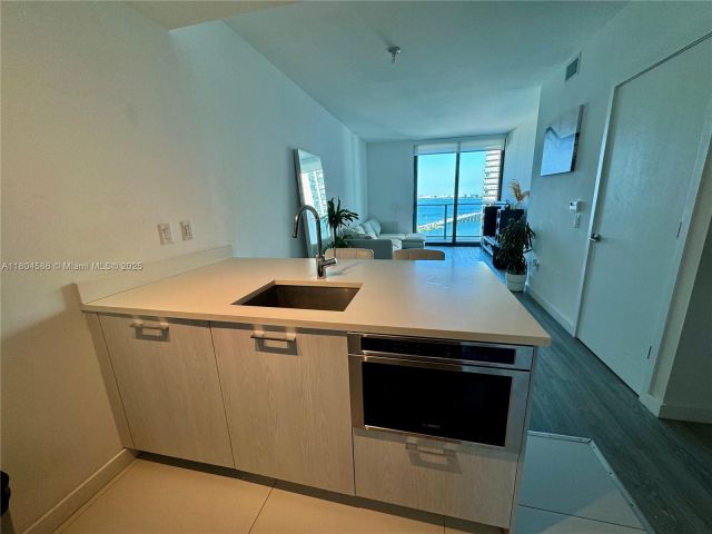 Продажа квартиры #2903 - фото 6033383