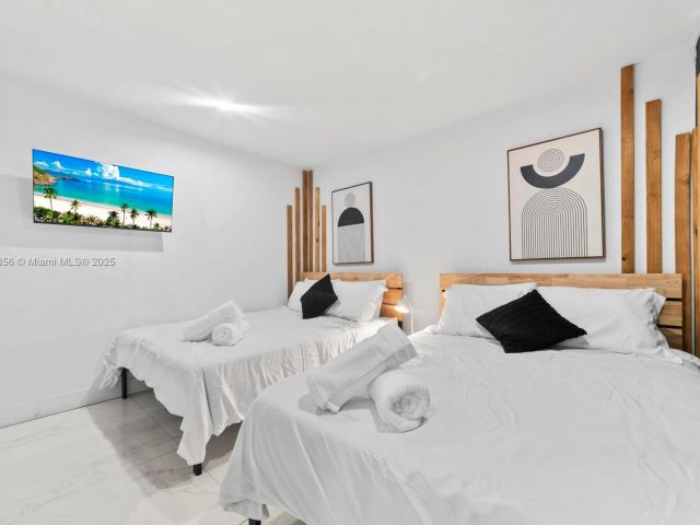 Дом в аренду по адресу 1631 N 29th Ct - фото 6033608