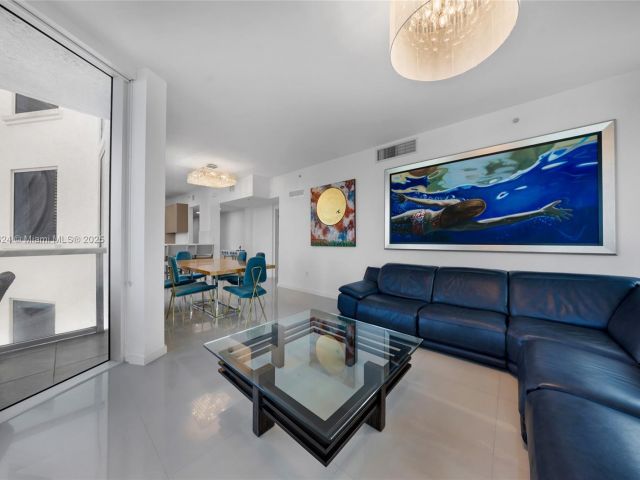 Продажа квартиры #602 - фото 6063727