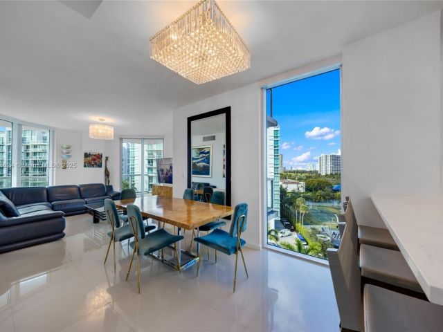 Продажа квартиры #602 - фото 6063729