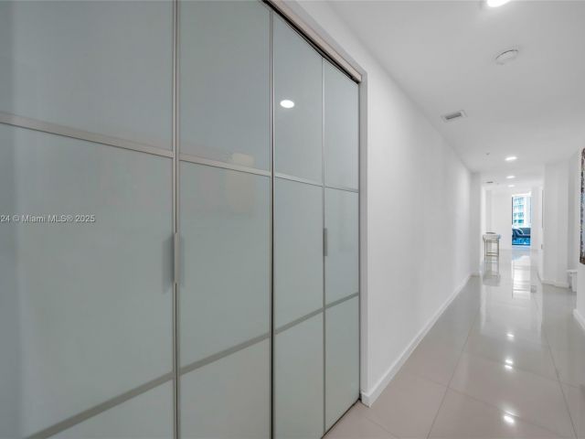 Продажа квартиры #602 - фото 6063736