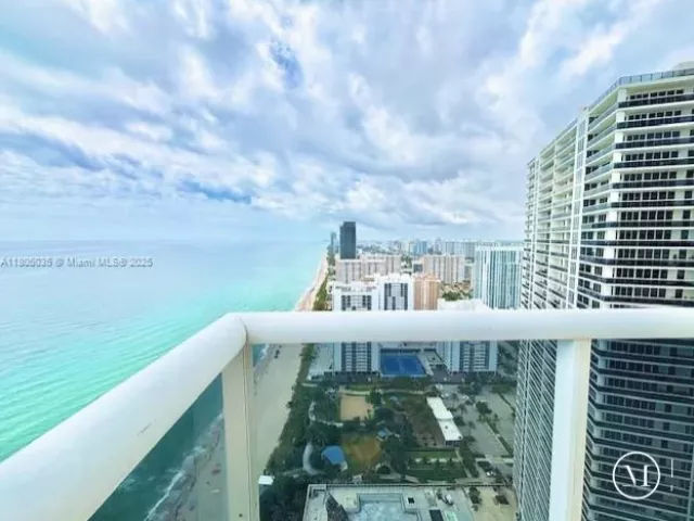 Квартира в аренду номер3702 - фото 6036701