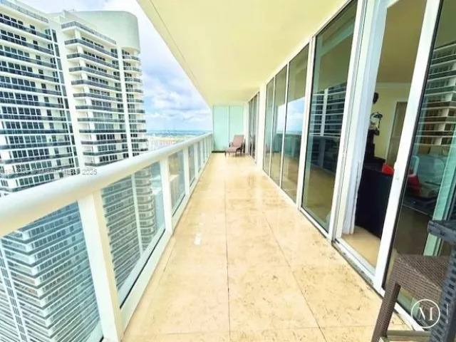 Квартира в аренду номер3702 - фото 6036704