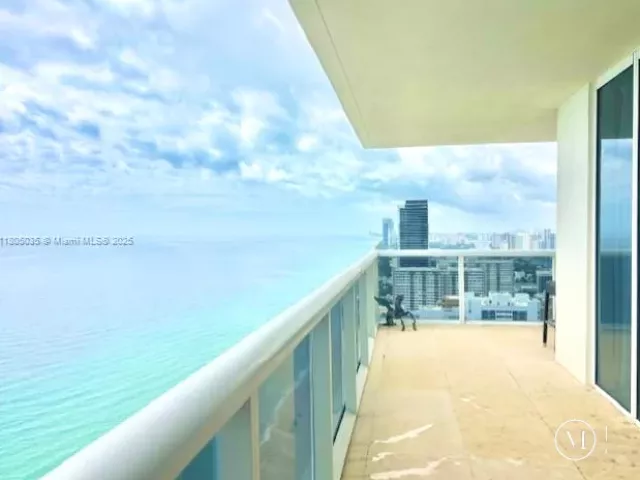 Квартира в аренду номер3702 - фото 6036705