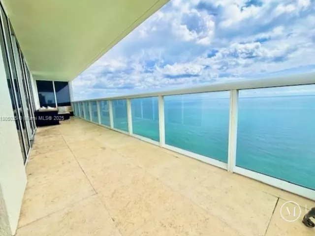 Квартира в аренду номер3702 - фото 6036709