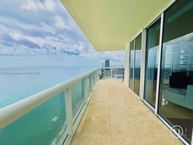 Квартира в аренду номер3702 - фото 6036711