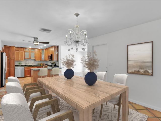 Продажа дома по адресу 341 SE 8th St - фото 6043695