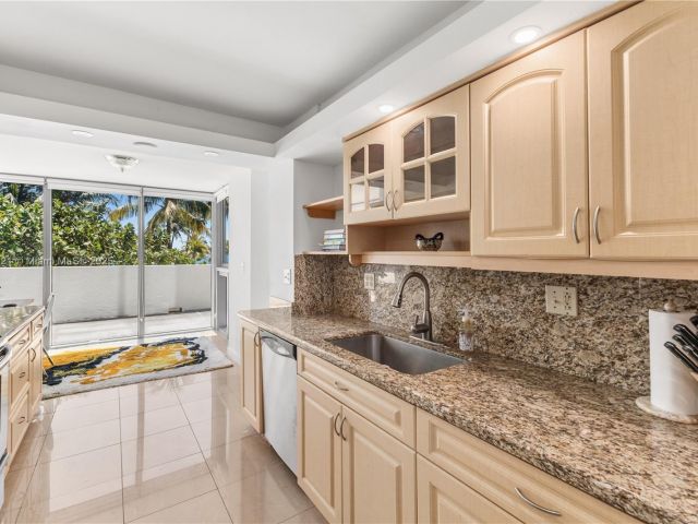 Продажа квартиры #411 - фото 6040503