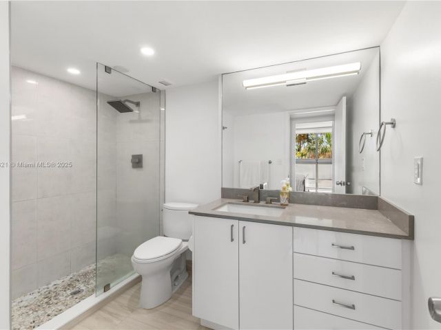 Продажа квартиры #411 - фото 6040511