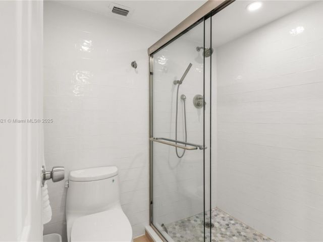 Продажа квартиры #411 - фото 6040514