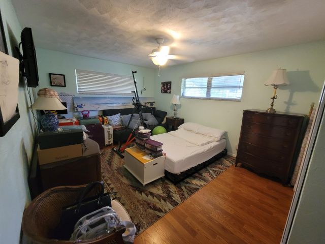 Продажа дома по адресу 370 SE 14th Ave Avenue - фото 6040674