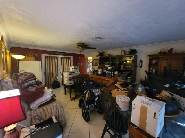 Продажа дома по адресу 370 SE 14th Ave Avenue - фото 6040677