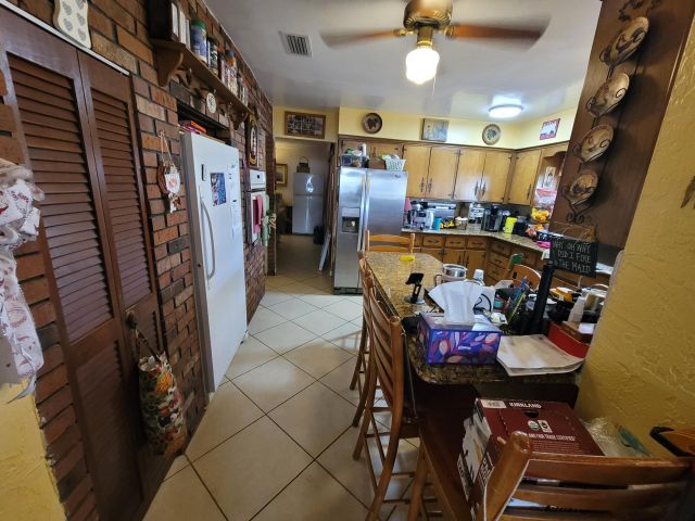 Продажа дома по адресу 370 SE 14th Ave Avenue - фото 6040682