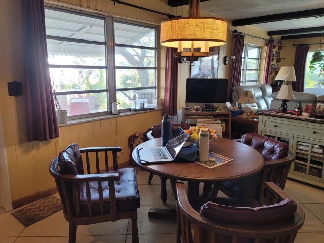 Продажа дома по адресу 370 SE 14th Ave Avenue - фото 6040685