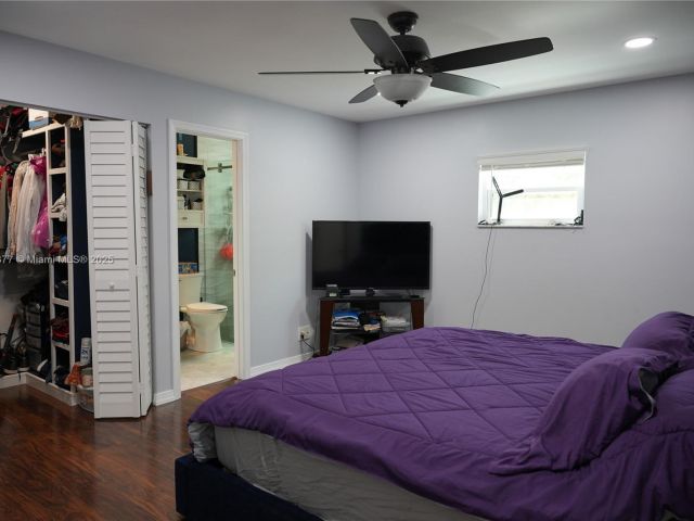 Продажа дома по адресу 19663 Hampton Dr - фото 6073680