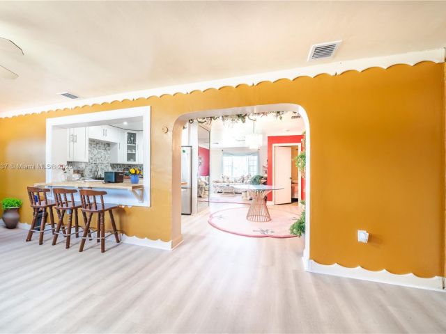 Продажа дома по адресу 3125 NW 205th St - фото 6099820