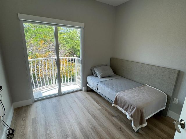 Дом в аренду по адресу 2710 NE 184th Ter - фото 6058537