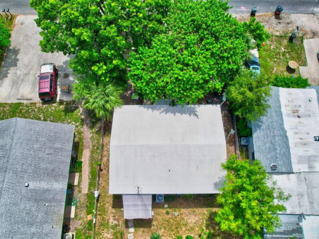 Продажа дома по адресу 134 SW 10th Avenue - фото 6058166