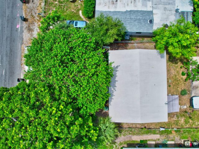 Продажа дома по адресу 134 SW 10th Avenue - фото 6058167