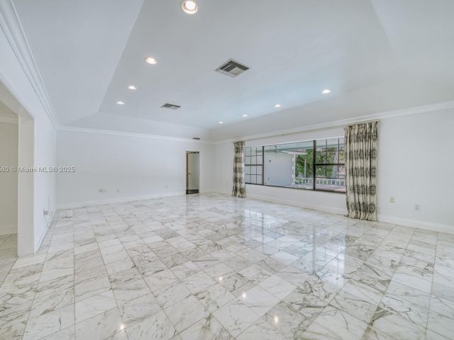 Дом в аренду по адресу 1442 Coruna Ave - фото 6043860