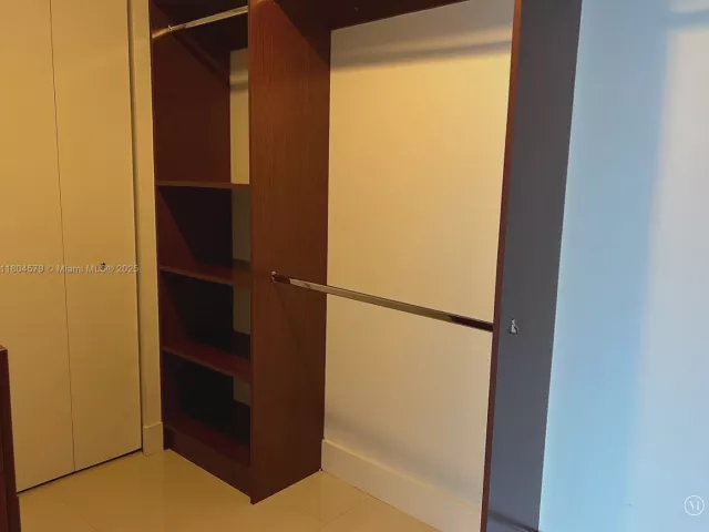 Продажа квартиры #444 - фото 6063875