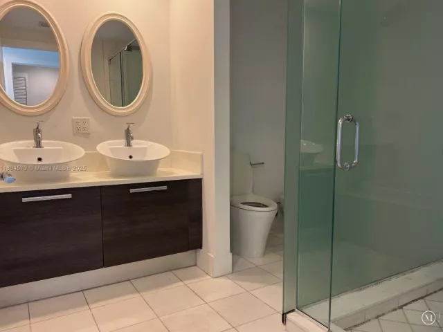 Продажа квартиры #444 - фото 6063877