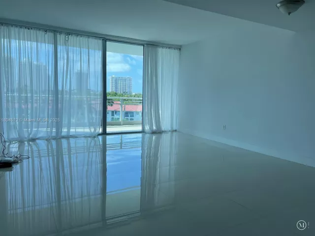 Продажа квартиры #444 - фото 6063880