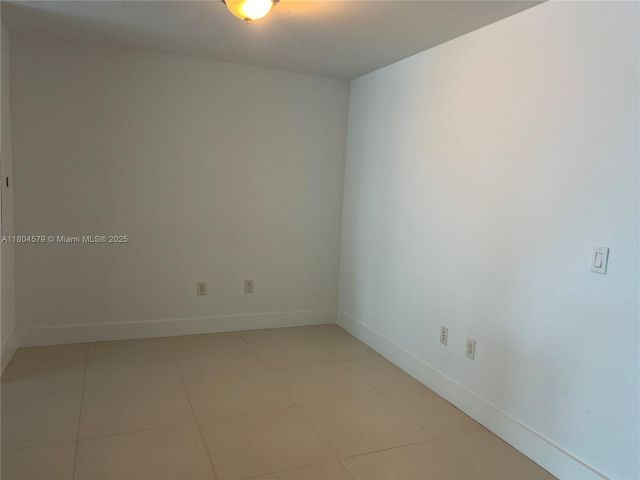 Продажа квартиры #444 - фото 6063872