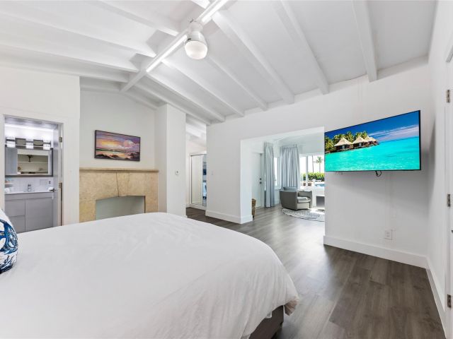 Дом в аренду по адресу 1663 N Fort Lauderdale Beach Blvd - фото 6043910