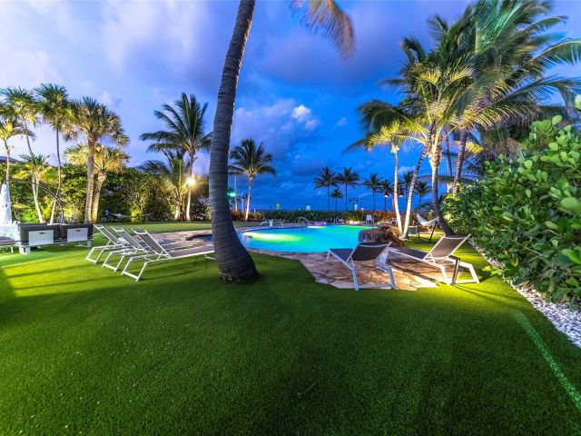 Дом в аренду по адресу 1663 N Fort Lauderdale Beach Blvd - фото 6043917