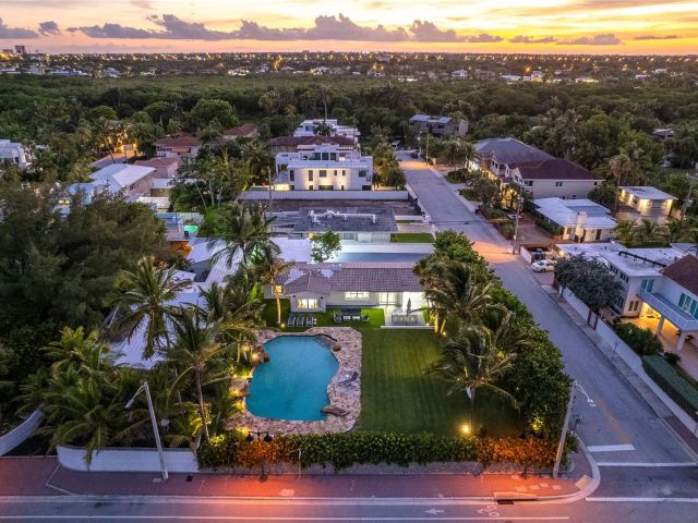 Дом в аренду по адресу 1663 N Fort Lauderdale Beach Blvd - фото 6043925