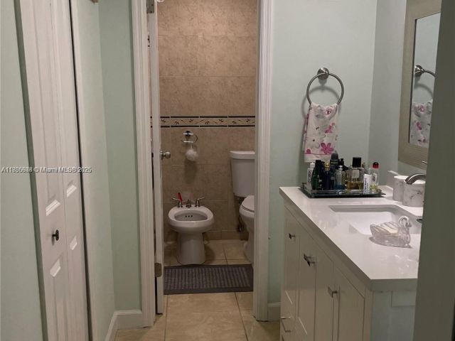 Продажа дома по адресу 5673 SW 149th Ave - фото 6043424