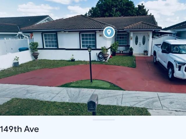 Продажа дома по адресу 5673 SW 149th Ave - фото 6246795