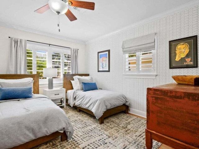 Дом в аренду по адресу 221 NW 18th Street - фото 6057859