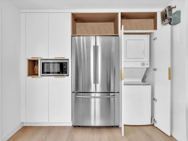 Продажа дома по адресу 1617 NW 7th Avenue - фото 6045323