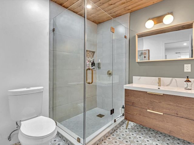 Продажа дома по адресу 1617 NW 7th Avenue - фото 6045326