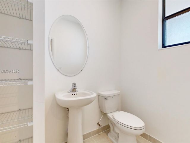 Продажа дома по адресу 10004 SW 231 LN - фото 6044301