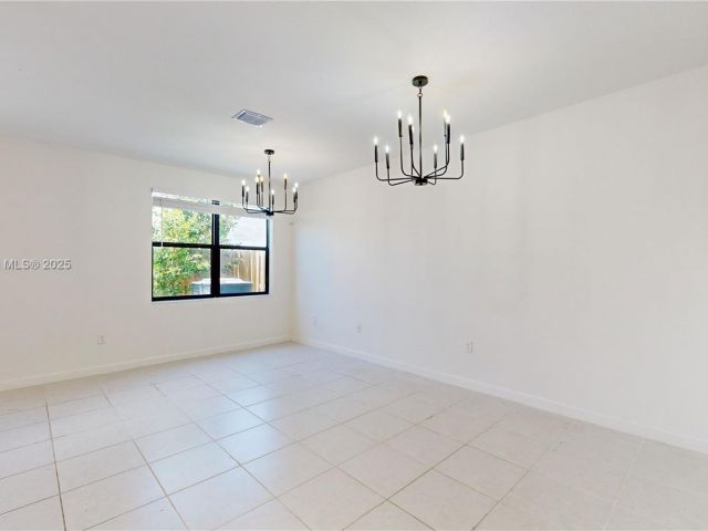 Продажа дома по адресу 10004 SW 231 LN - фото 7434146