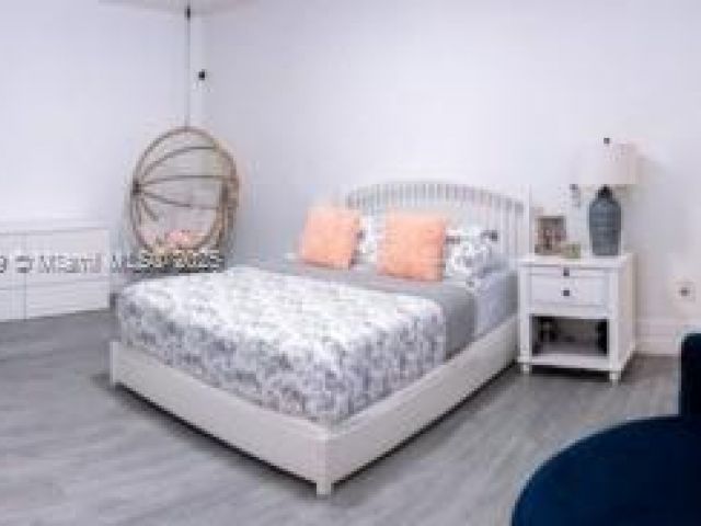 Продажа дома по адресу 23357 SW 133rd Ave - фото 6044389