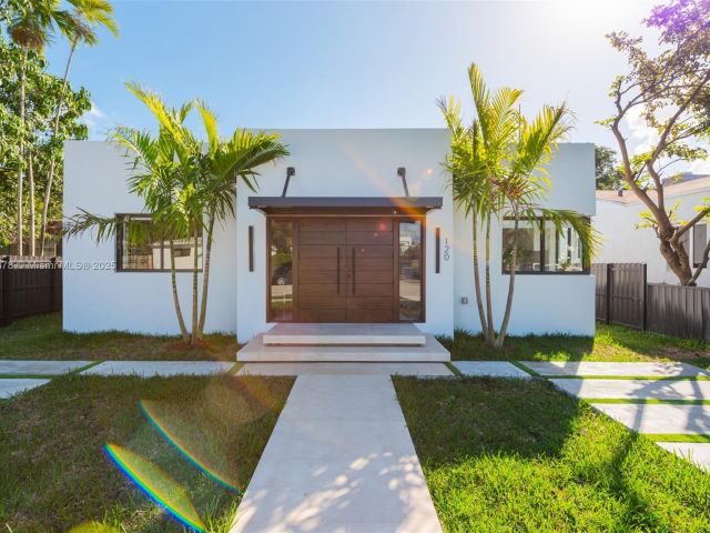 Дом в аренду по адресу 120 NE 49th St - фото 6083540