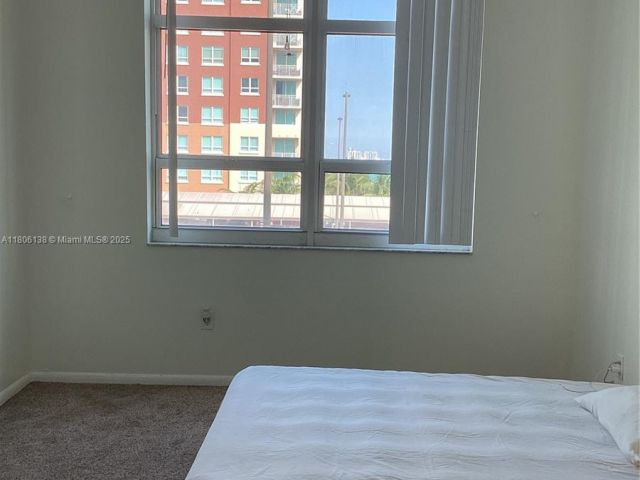 Квартира в аренду номер3503 - фото 6045468